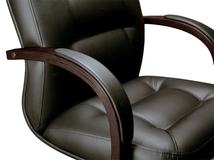 Кресло для руководителя Pointex Victoria B